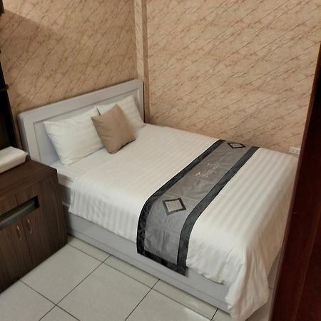 Roma Hotel Noi Bai Airport Hà Nội Ngoại thất bức ảnh